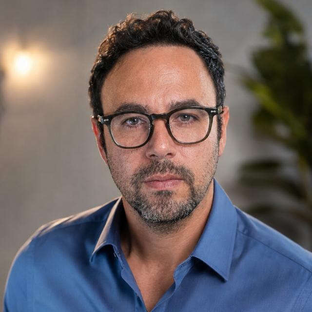 רותם גולן, מייסד ומנהל סטודיו גולן